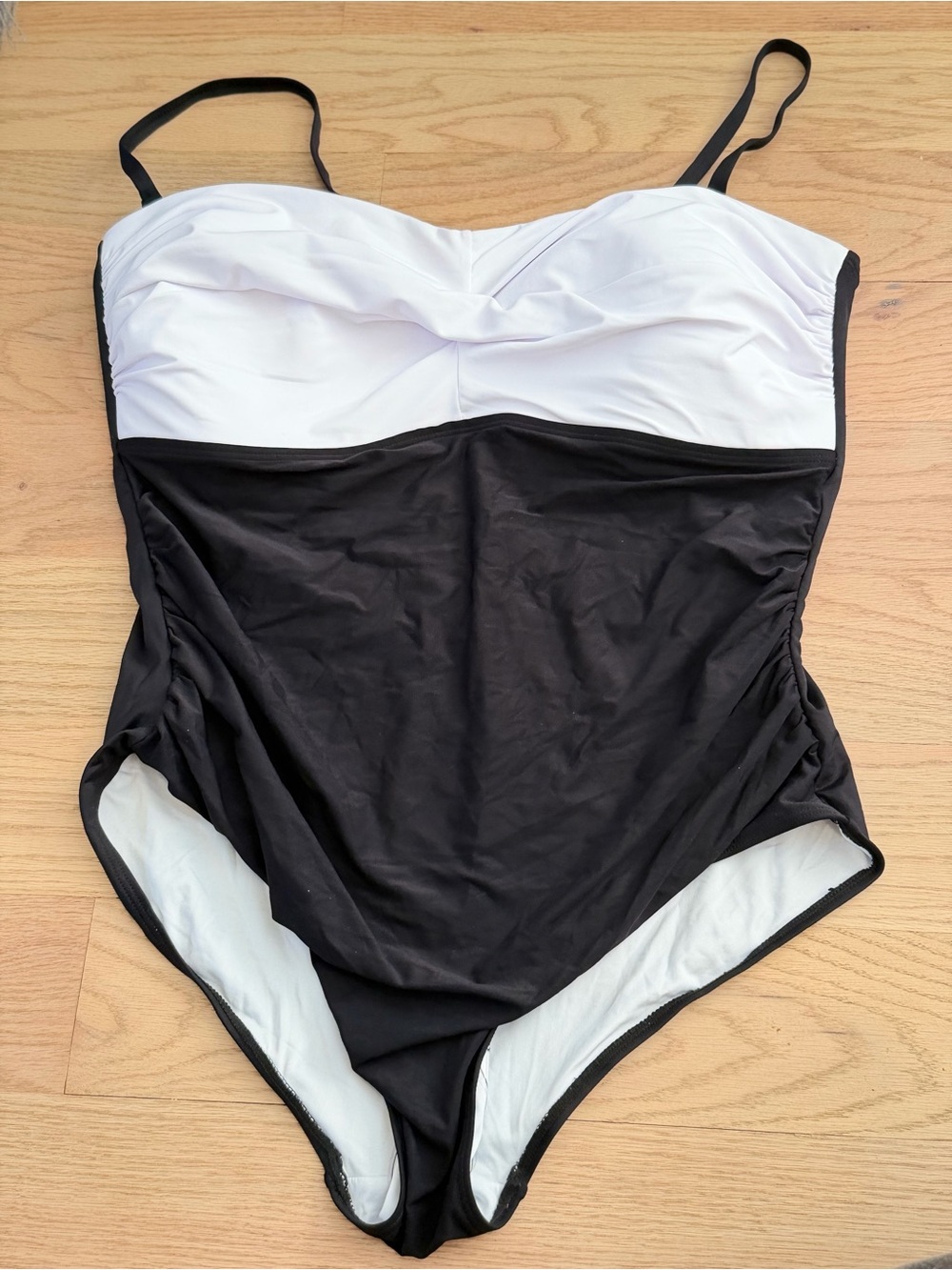 Yonique Convertible Strapless Ruched One-Piece Swimsuit w Tummy Control - Picture 4 of 11
